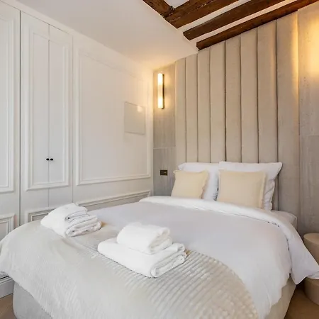 3#new 2 Personnes- Saint Germain Notre-dame Apartment *