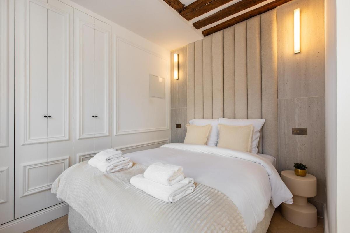 3#new 2 Personnes- Saint Germain Notre-dame Apartment *